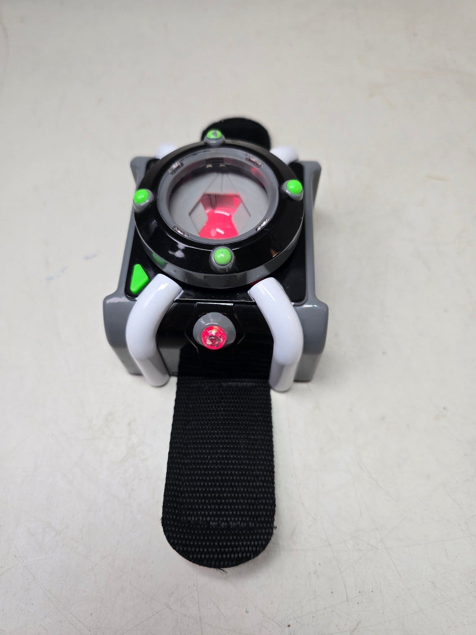 Ben 10 Omnitrix leksaksklocka ORGINAL
