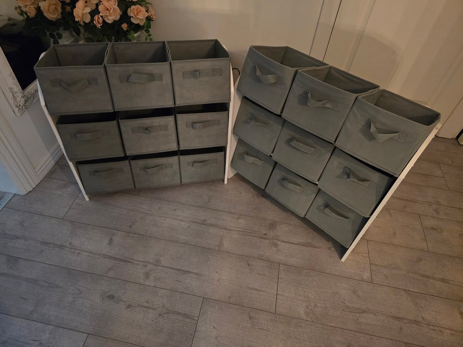 Förvaringsmöbel med lådor