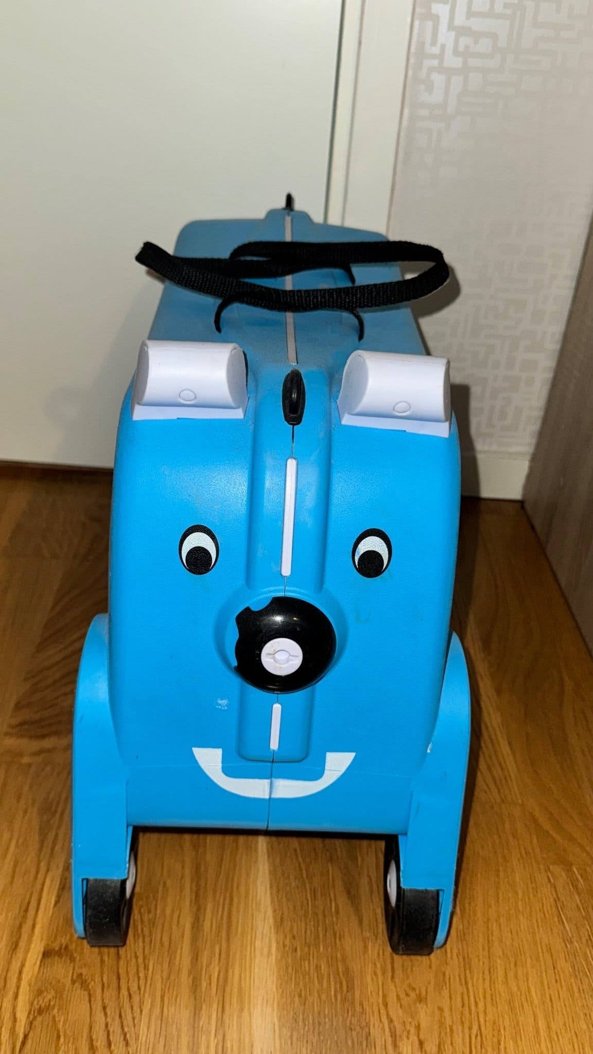 PULLDOG Resväska Blå