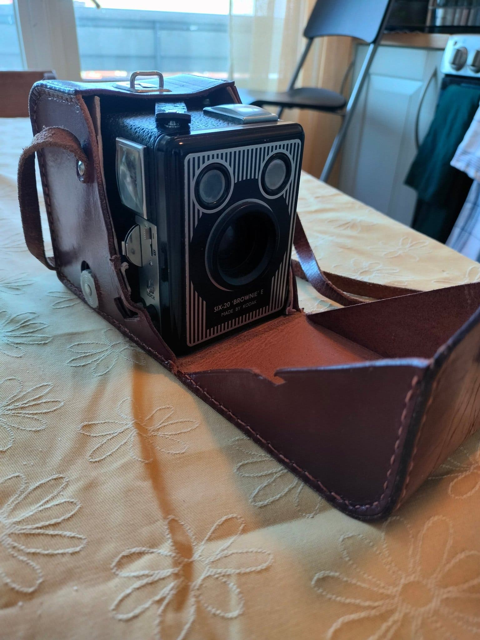 Vintage Kodak Six-20 'Brownie' E kamera från 1940-talet