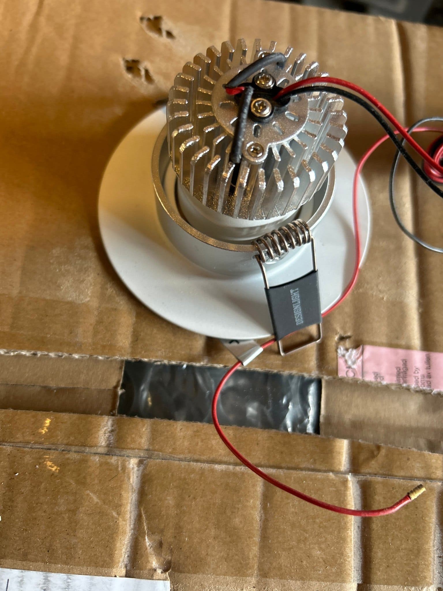 LED-spotlight P-131 COB 12.4V DC 500mA 1x7W 2700K