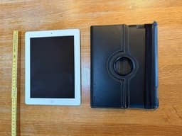 IPAD 4 APPEL A1458 med fodral 4 Generationen 16 GB