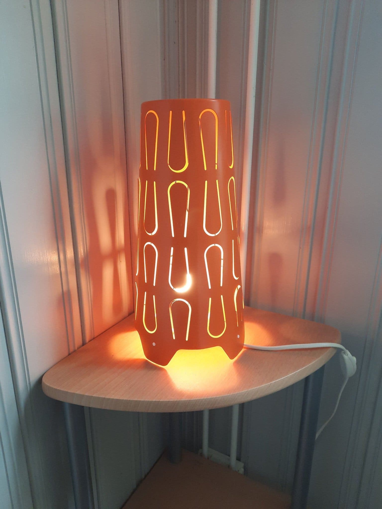 Ikea KAJUTA retro lampa