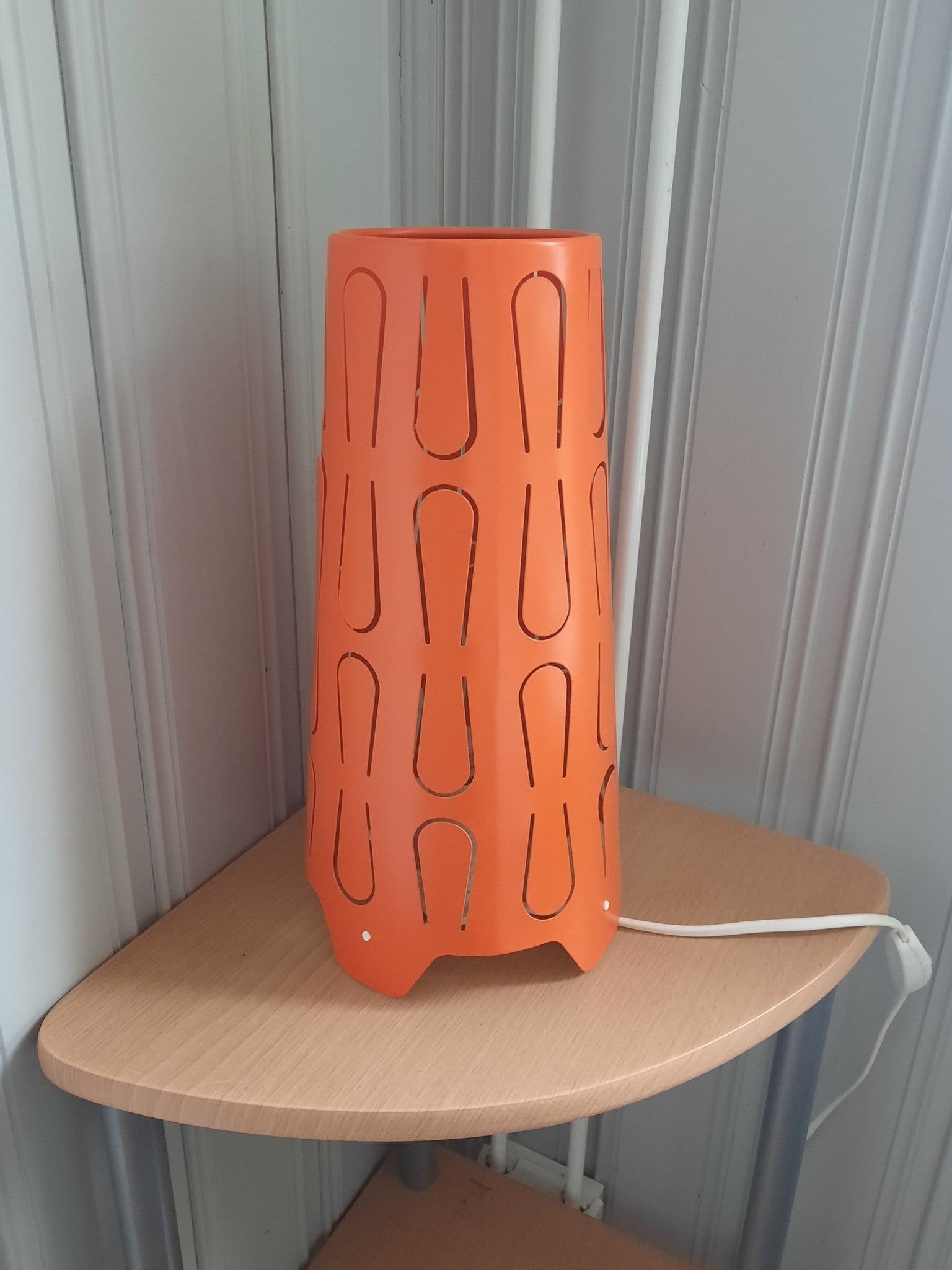 Ikea KAJUTA retro lampa