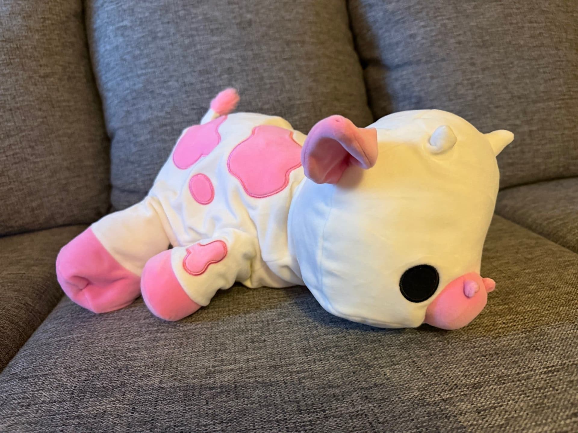 NY! ZURU Hug-A-Lumps 1,5kg Ko gosedjur