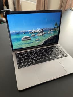 MacBook Pro 13 tum M2 2022 8 GB