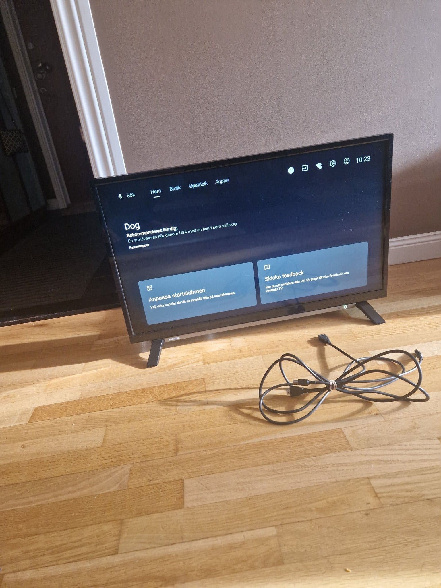 Toshiba 32WA2B63DG TV