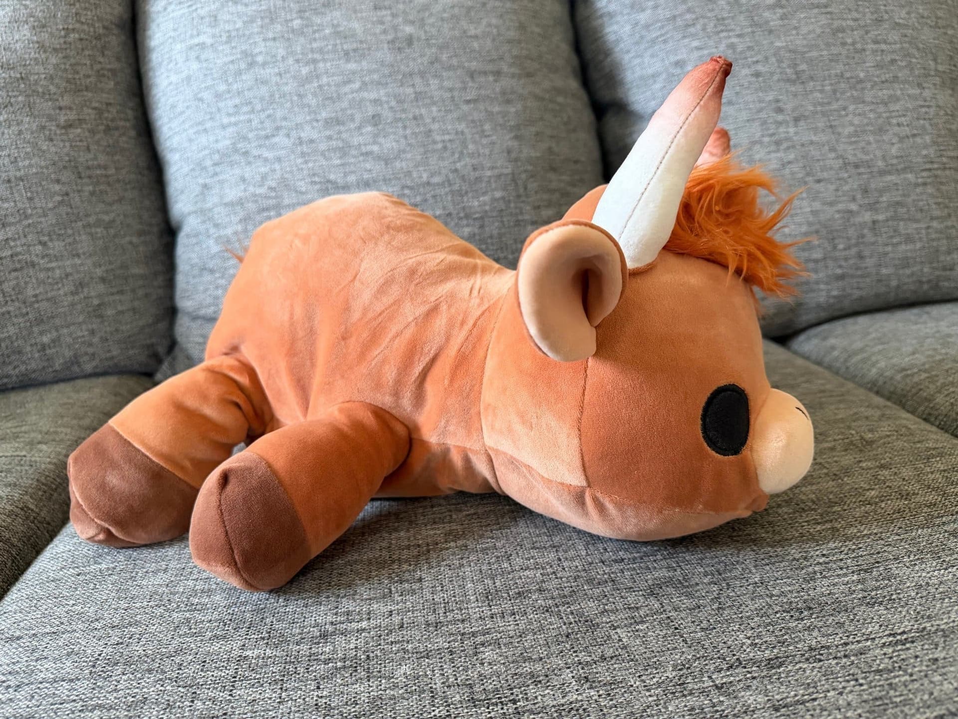 NY! ZURU Hug-A-Lumps 1,5kg Highland Ko gosedjur