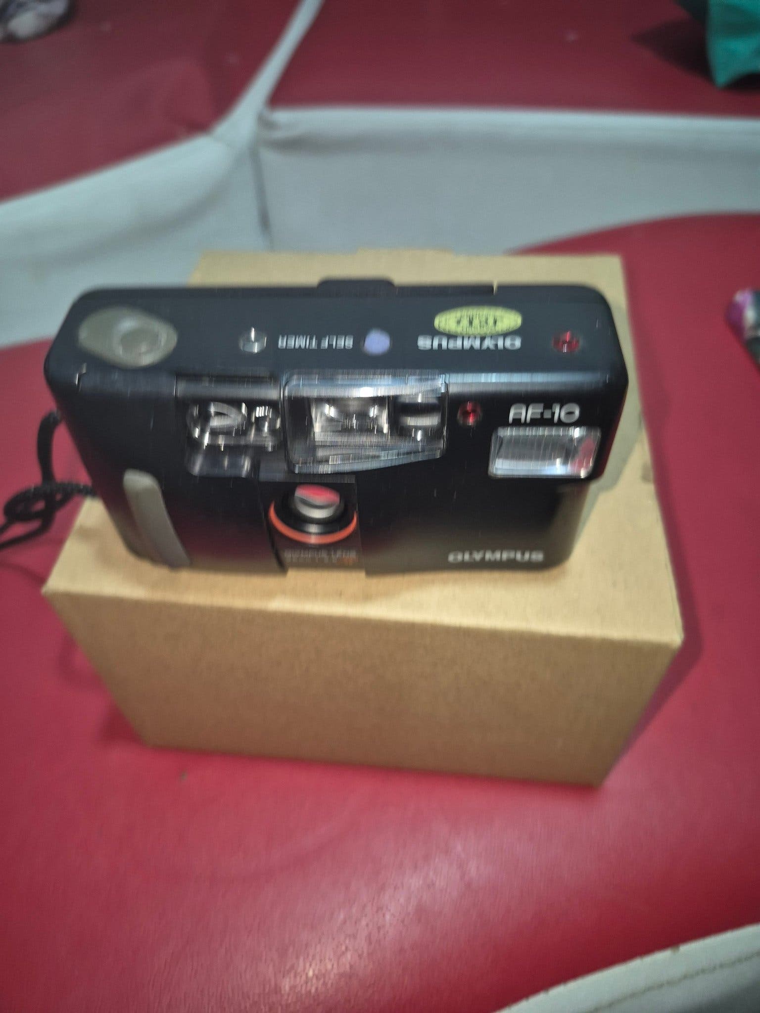 Olympus AF-10 kompaktkamera