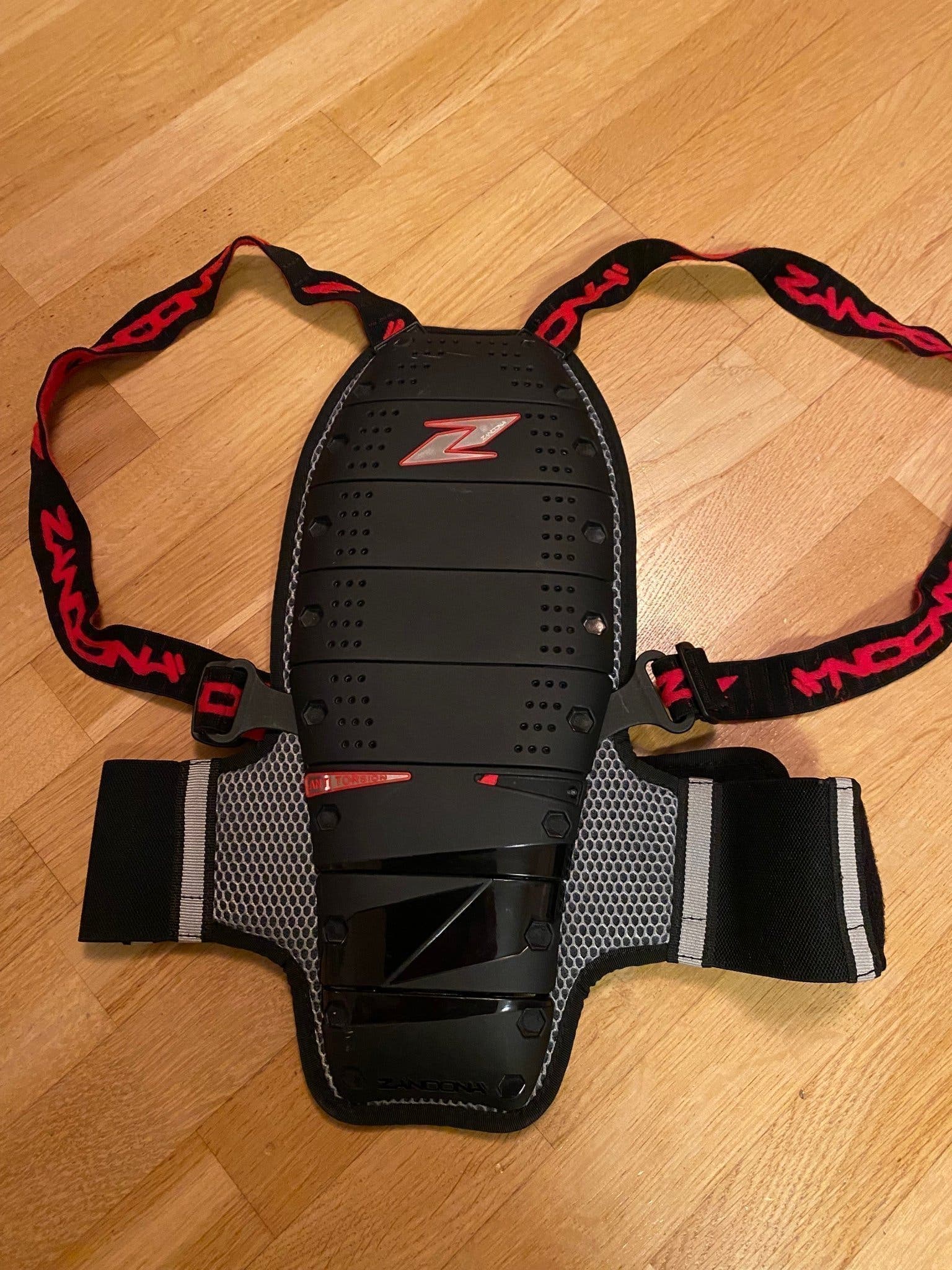 Zandona Ryggskydd Spine Kid X8- 136-150 cm
