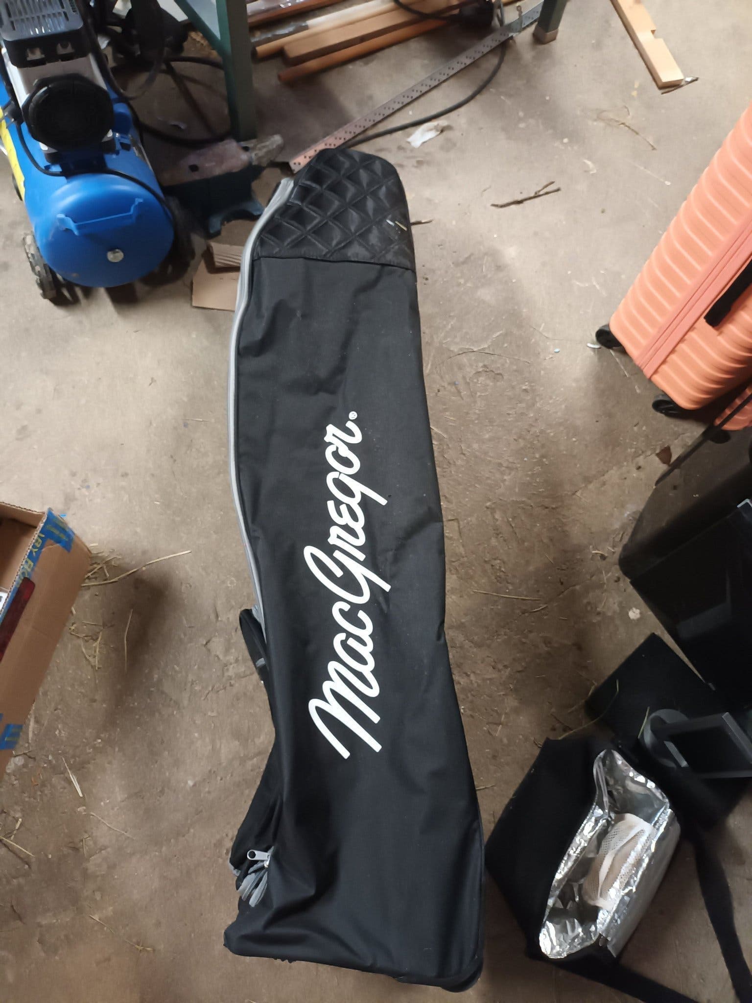 MacGregor Svart Golfresefodral