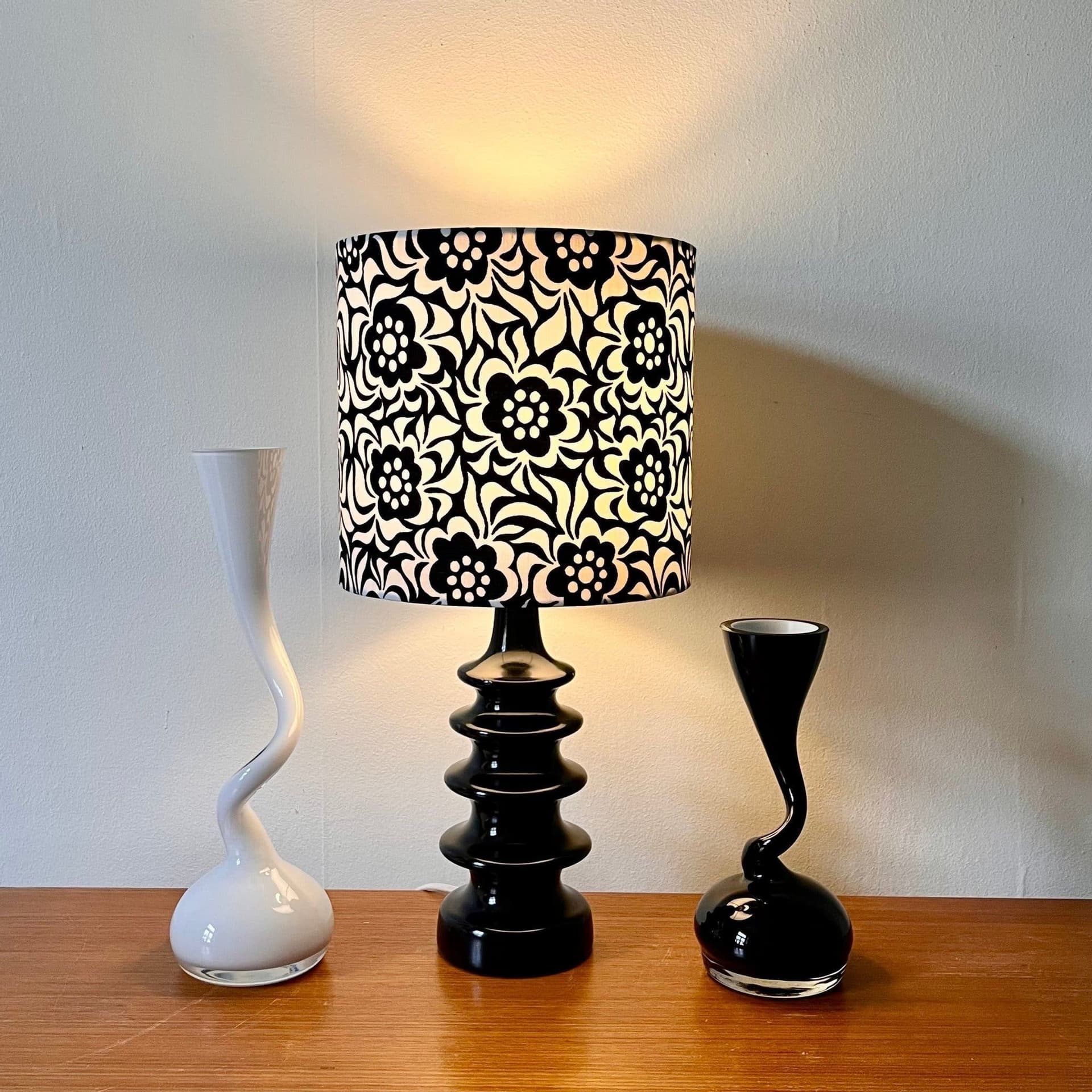 RETRO LAMPSKÄRM! Tygdesign av Sonja Ingegerd Andersson