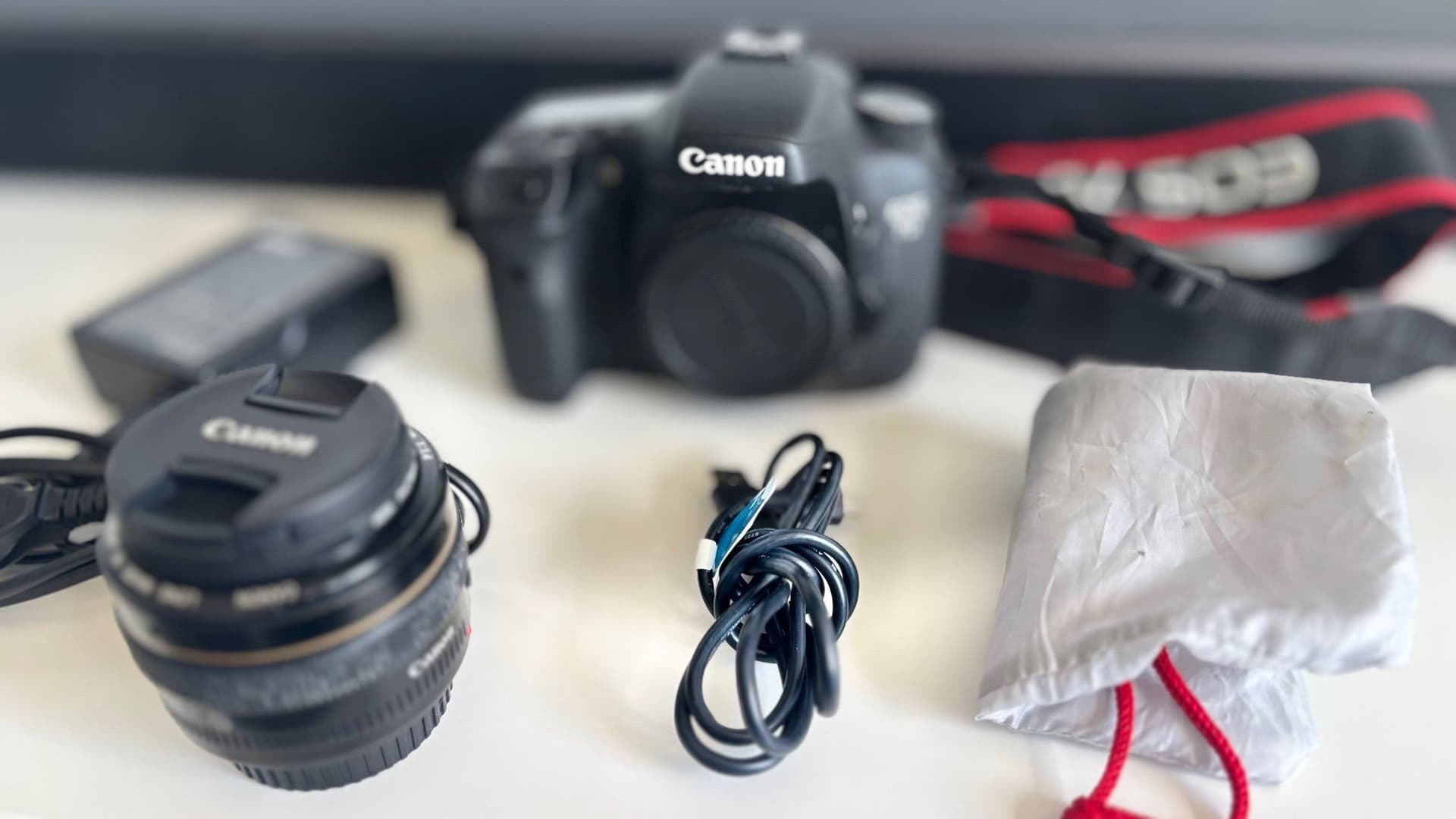Canon EOS 7D camera