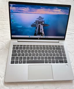 HP ProBook 440 G9 | i3-1215U | SSD | Windows 11 | Fint skick