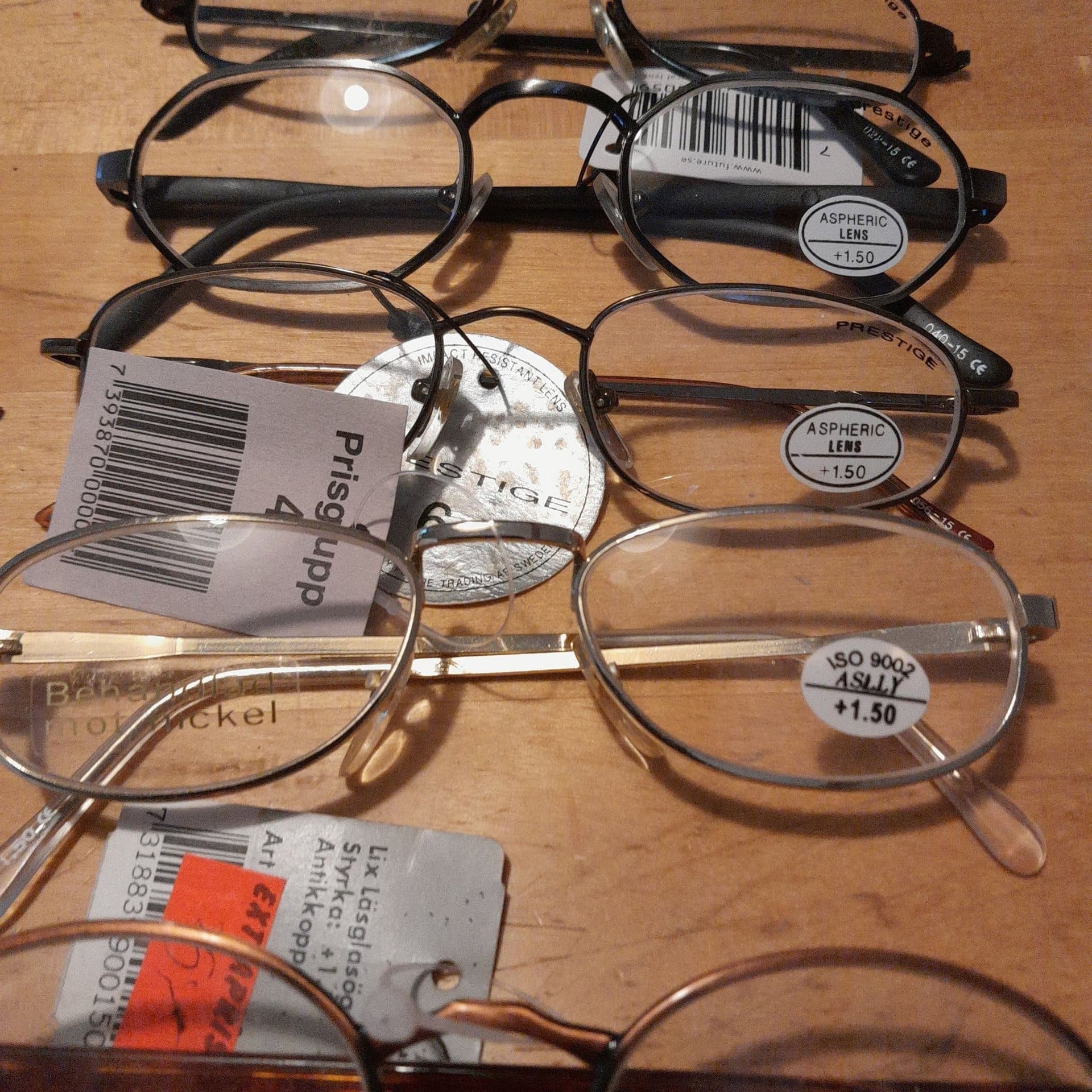 5 par läsglasögon +1.50