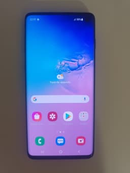 Samsung Galaxy S10. Fodral ingår utan extra kostnad