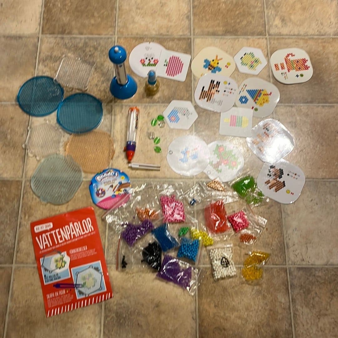 Vattenpärlor pärlor pärlplattor Beados Bindeez pyssel mallar instruktion mallar