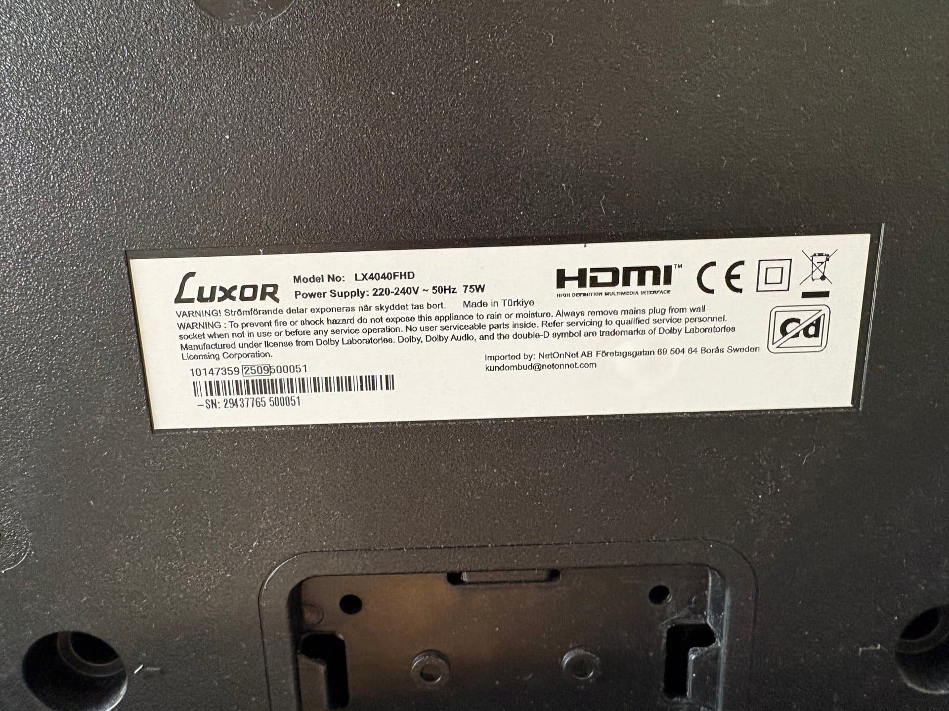 Luxor LX4040FHD TV