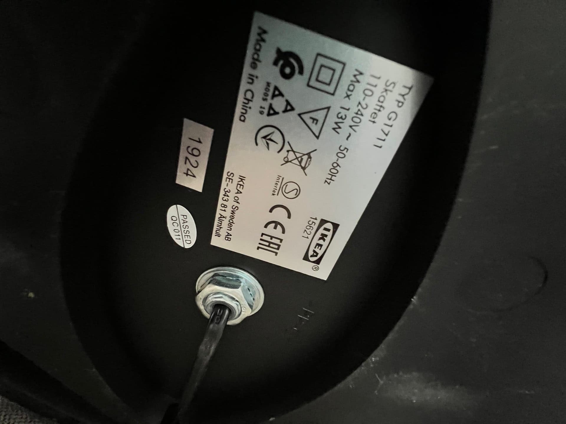 IKEA SKAFTET Golvlampa med vit skärm