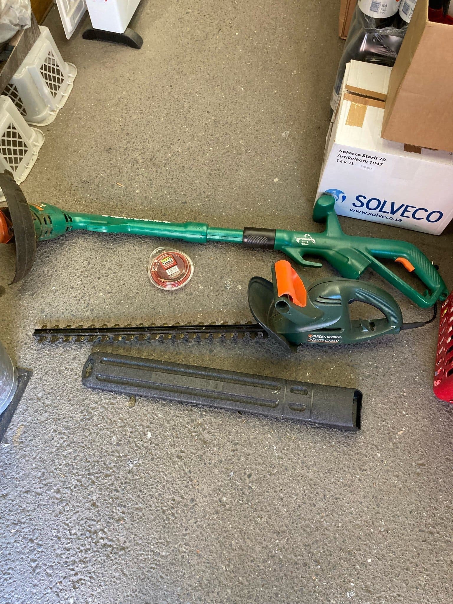 Black & Decker GT350 Häcksax och GL660 Grästrimmer +2 rullar. Endast avhämtning
