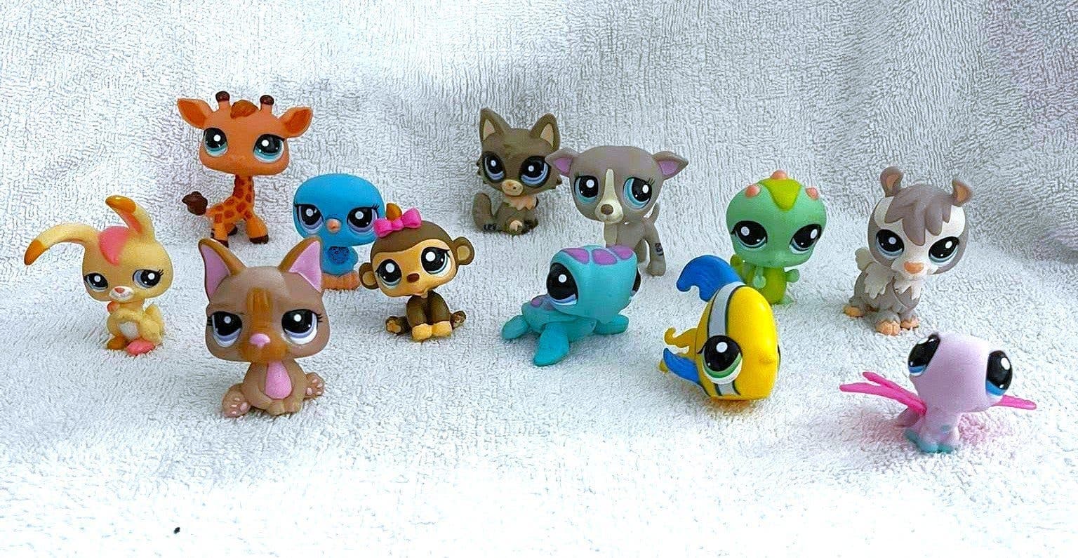 LPS Littlest Pet Shop Figurer - Stor Samling med 12 Djur.