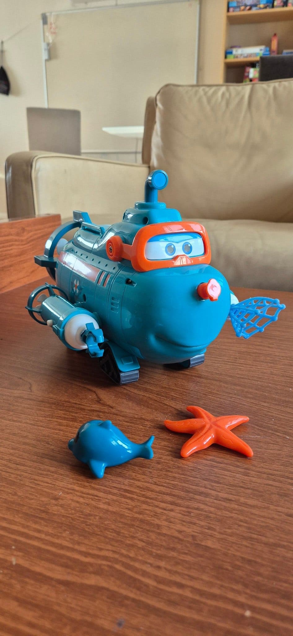 Super Wings Willie u-båt - badleksak