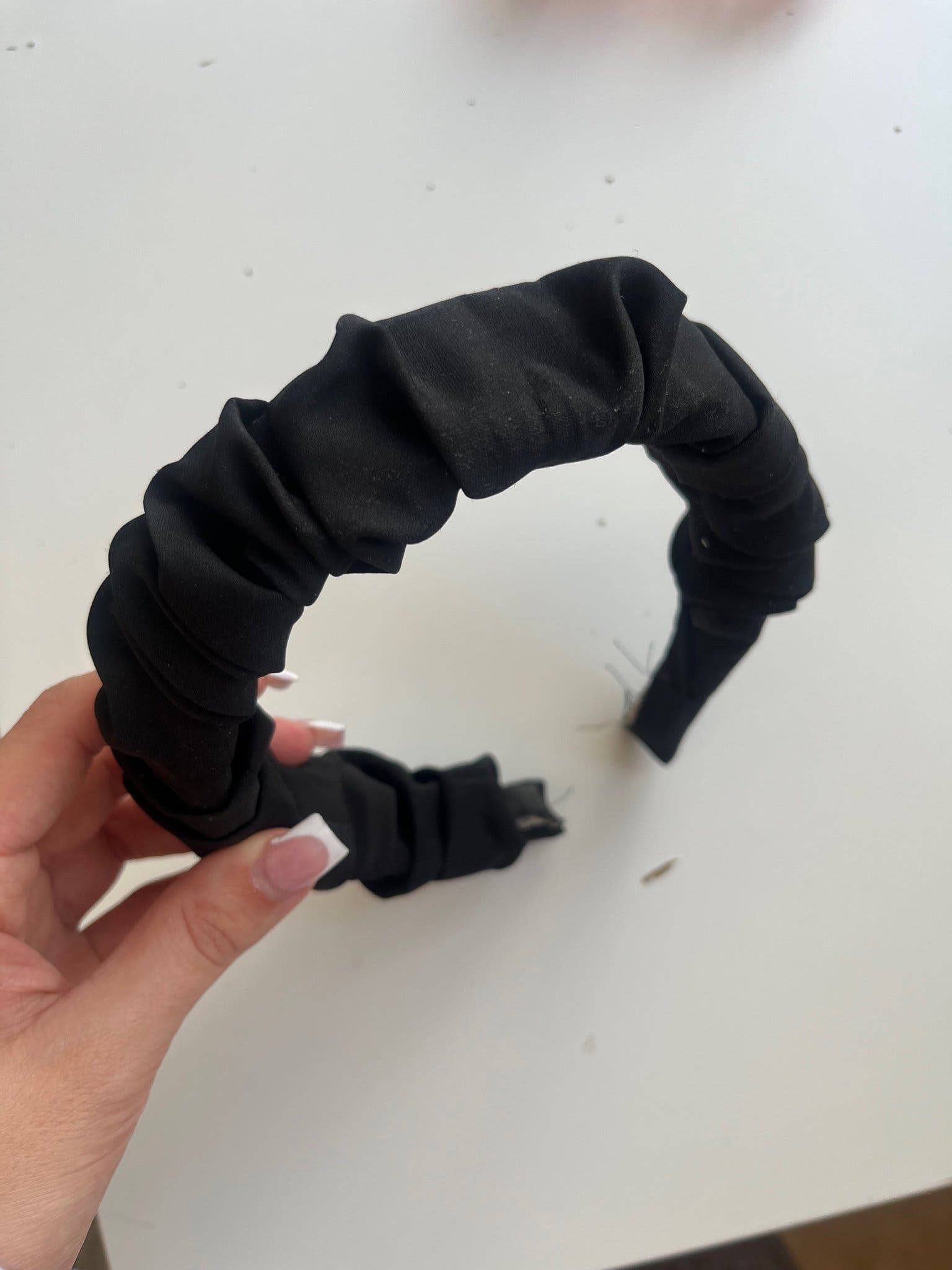 Svart hårband