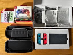 Nintendo Switch med extra Joy-Cons och Afterglow-kontroll