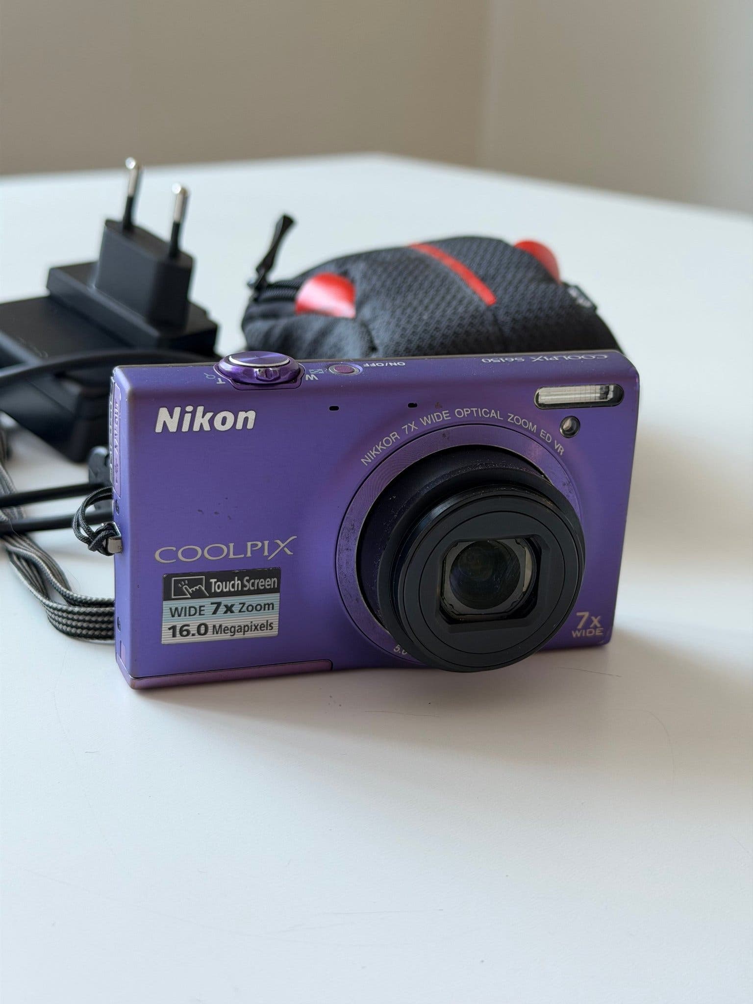 Nikon COOLPIX S6150 Digitalkamera 16,0 MP –7x Optisk Zoom –Testad Fullt fungerar