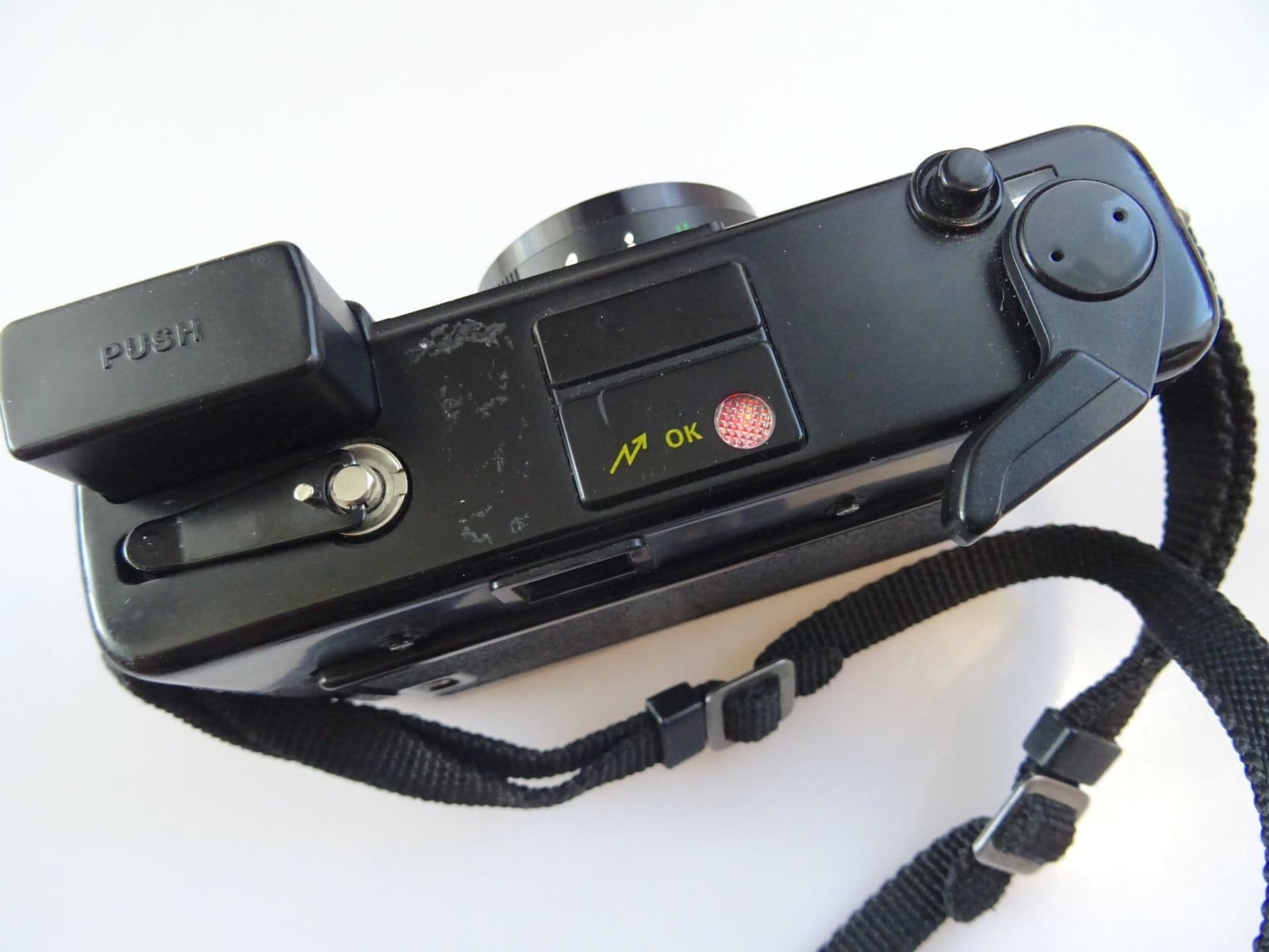 Kamera Yashica MF-1 med väska.