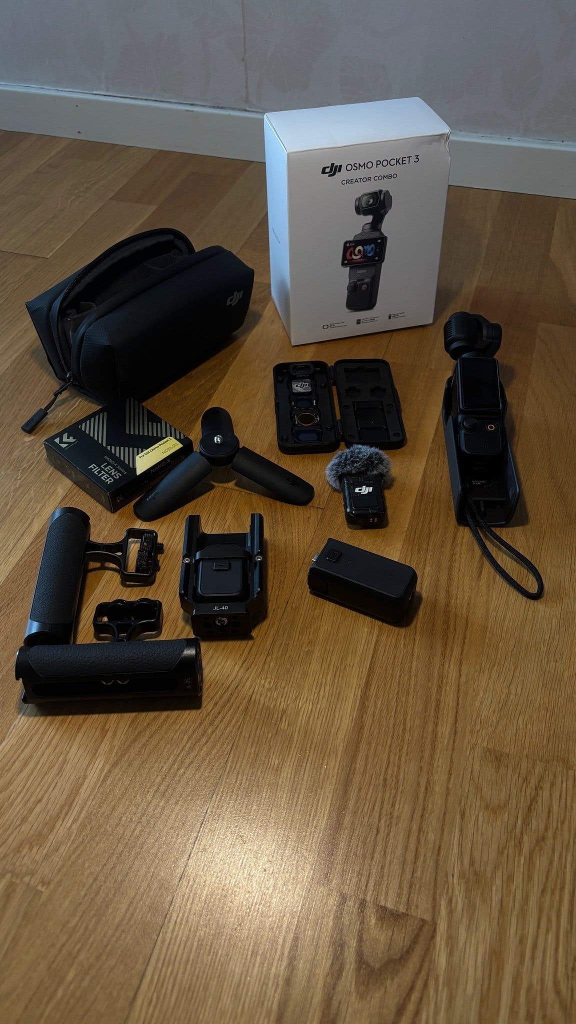 DJI Osmo Pocket 3 Creator Combo med tillbehör