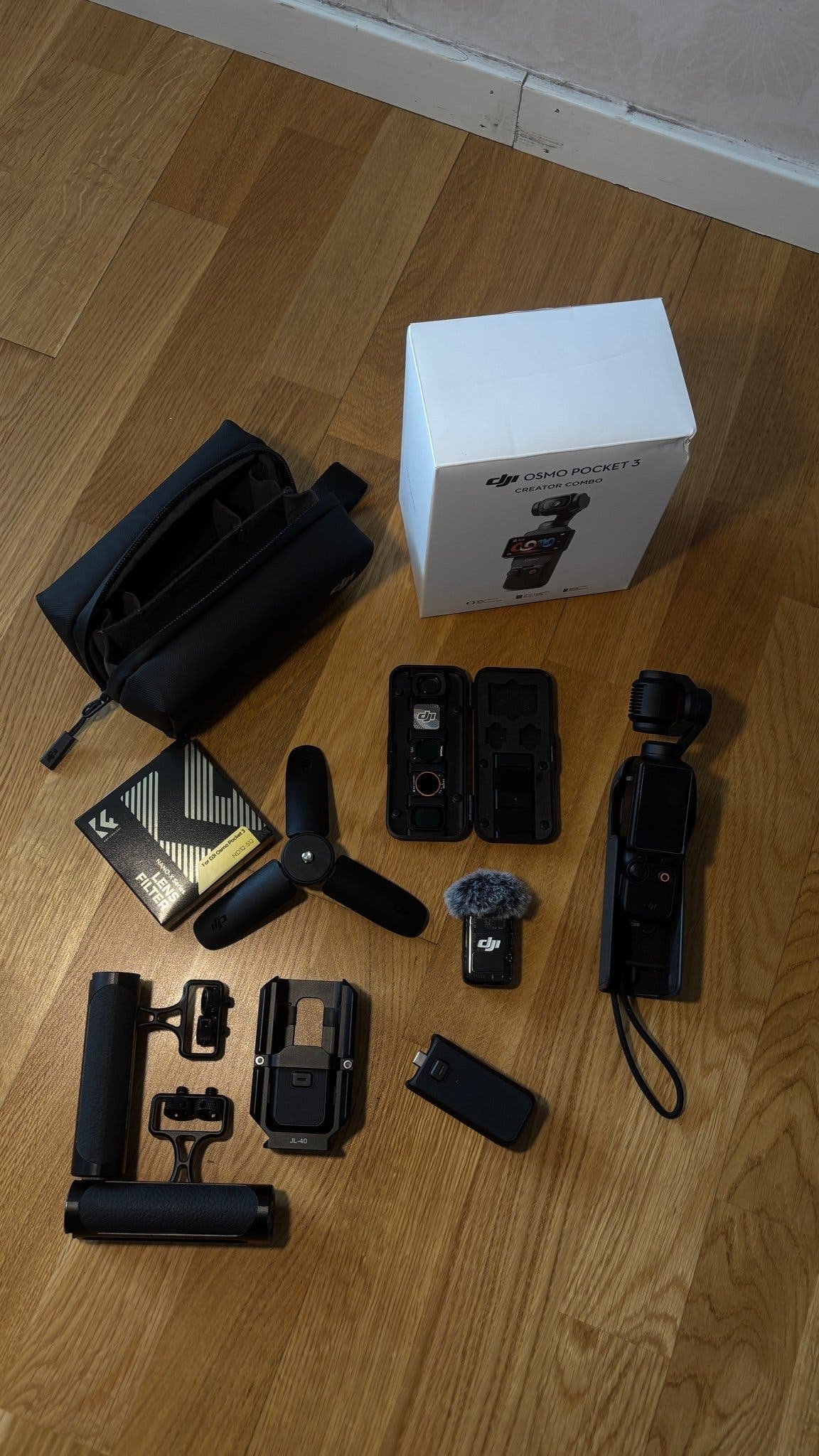 DJI Osmo Pocket 3 Creator Combo med tillbehör