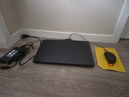 ERAZER Scout E20 laptop och tillbehör