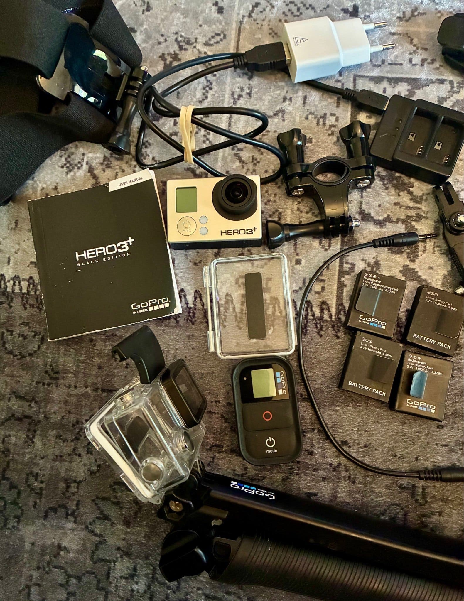 GoPro HERO3+ Black Edition med tillbehör