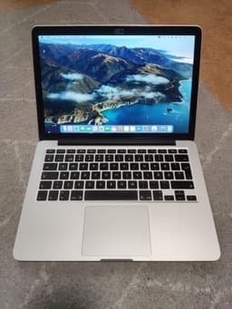 MacBook Pro Mid 2014 13.3" - Intel Core i7 / 16GB RAM / 128GB SSD