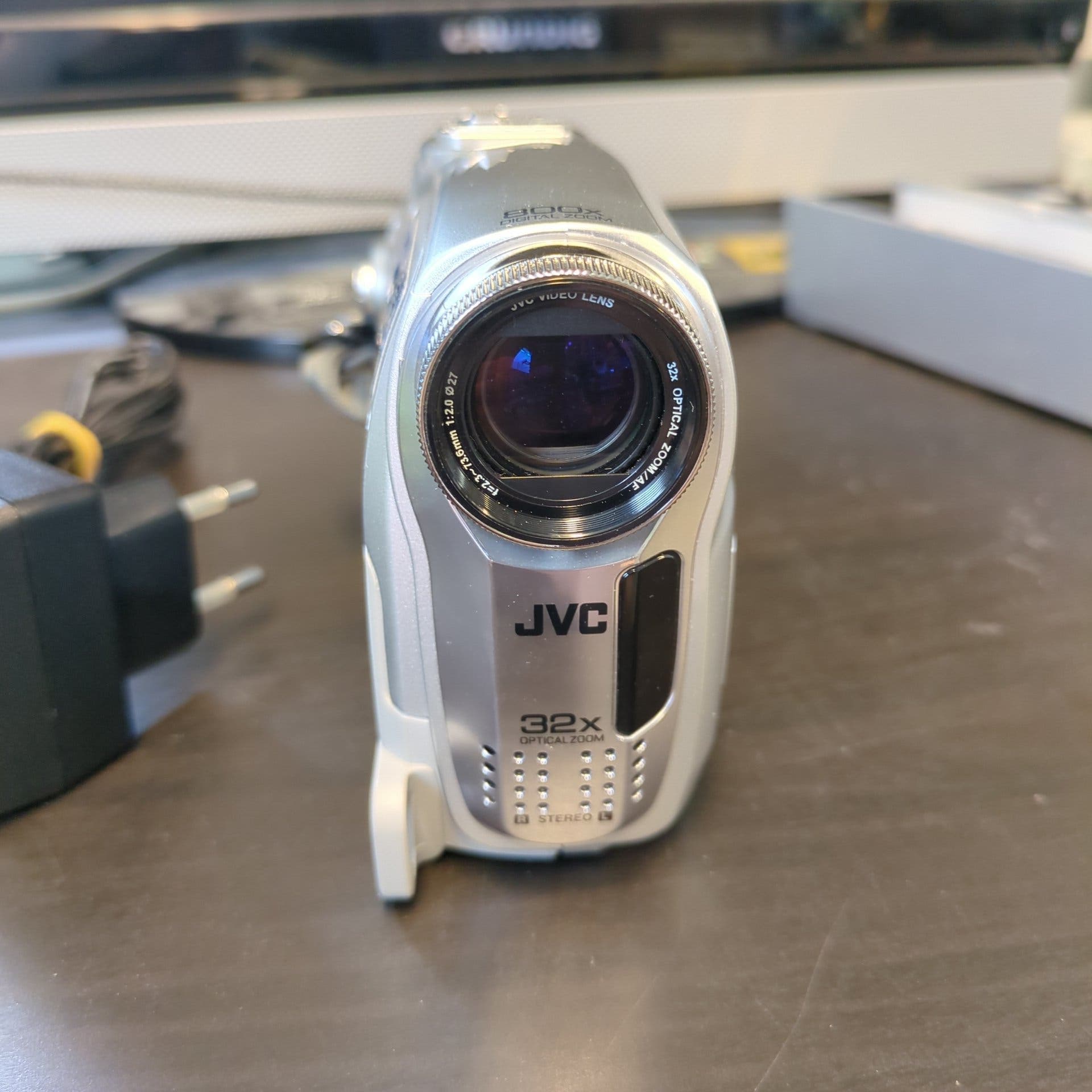 JVC Digital Video Camera GR-D340E