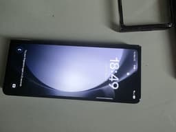 Samsung Galaxy Z Fold 5