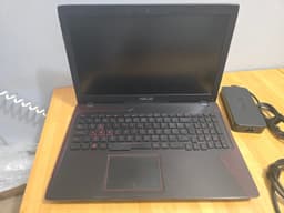 ASUS Gaming Laptop core i7 GTX 1050 SSD 256GB 12GB Ram speldator BRA SKICK