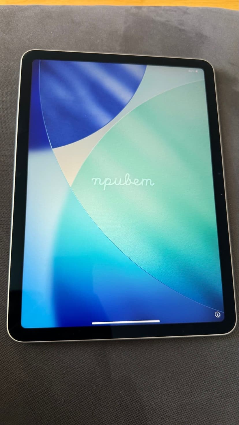 Apple iPad Air 11" M3 5G 2025 (7th Generation)