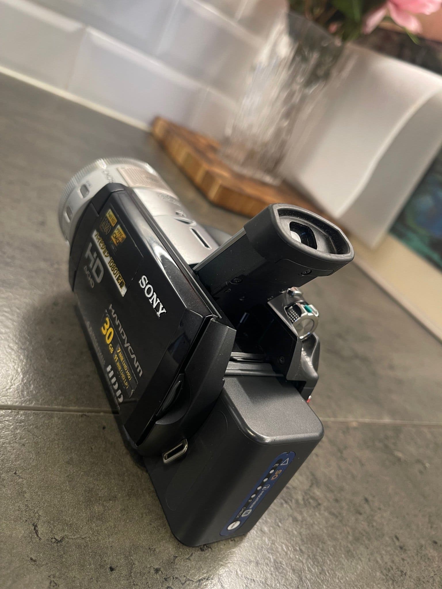 Sony handycam Sr11