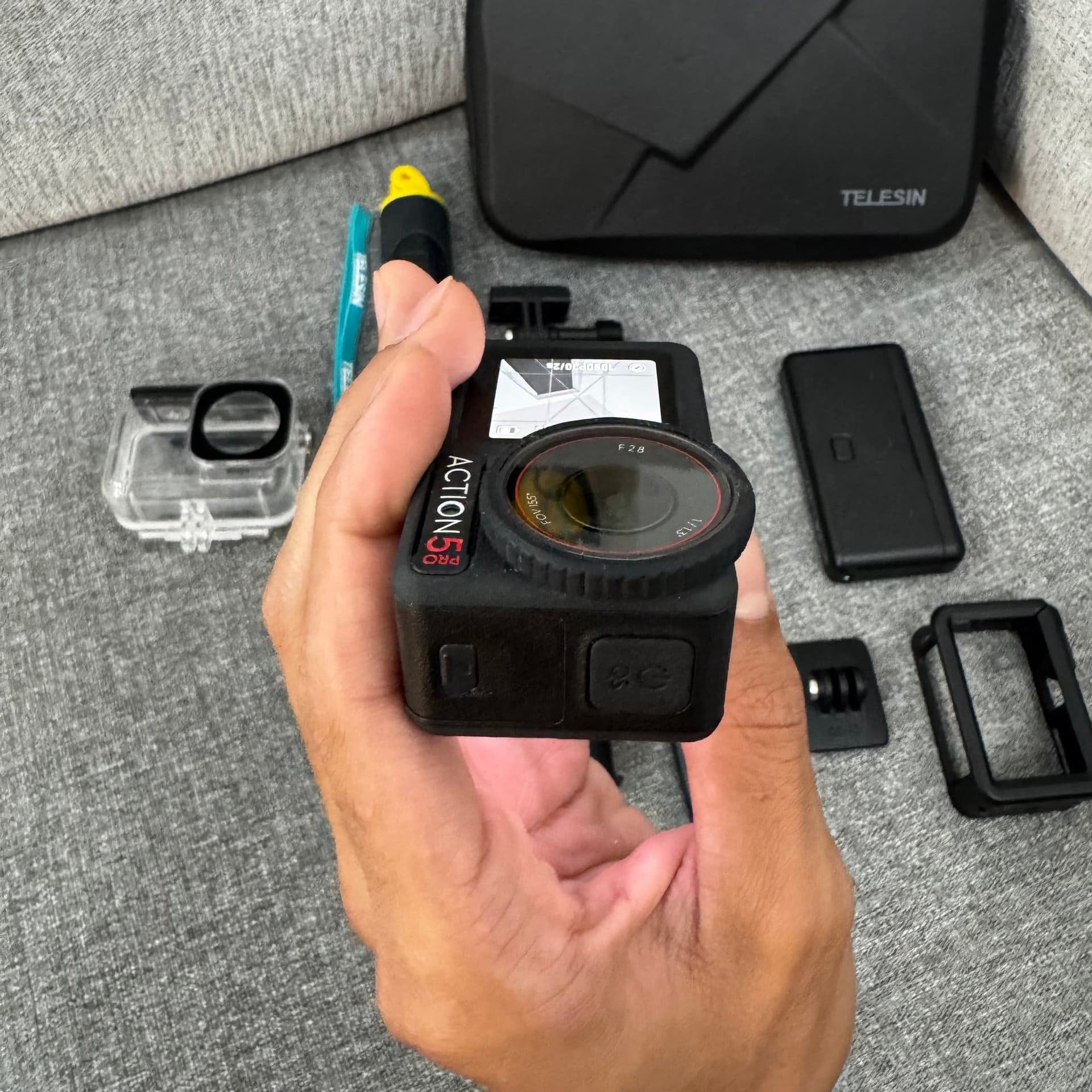 DJI Osmo Action 5 Pro Adventure Combo + massor av tillbehör
