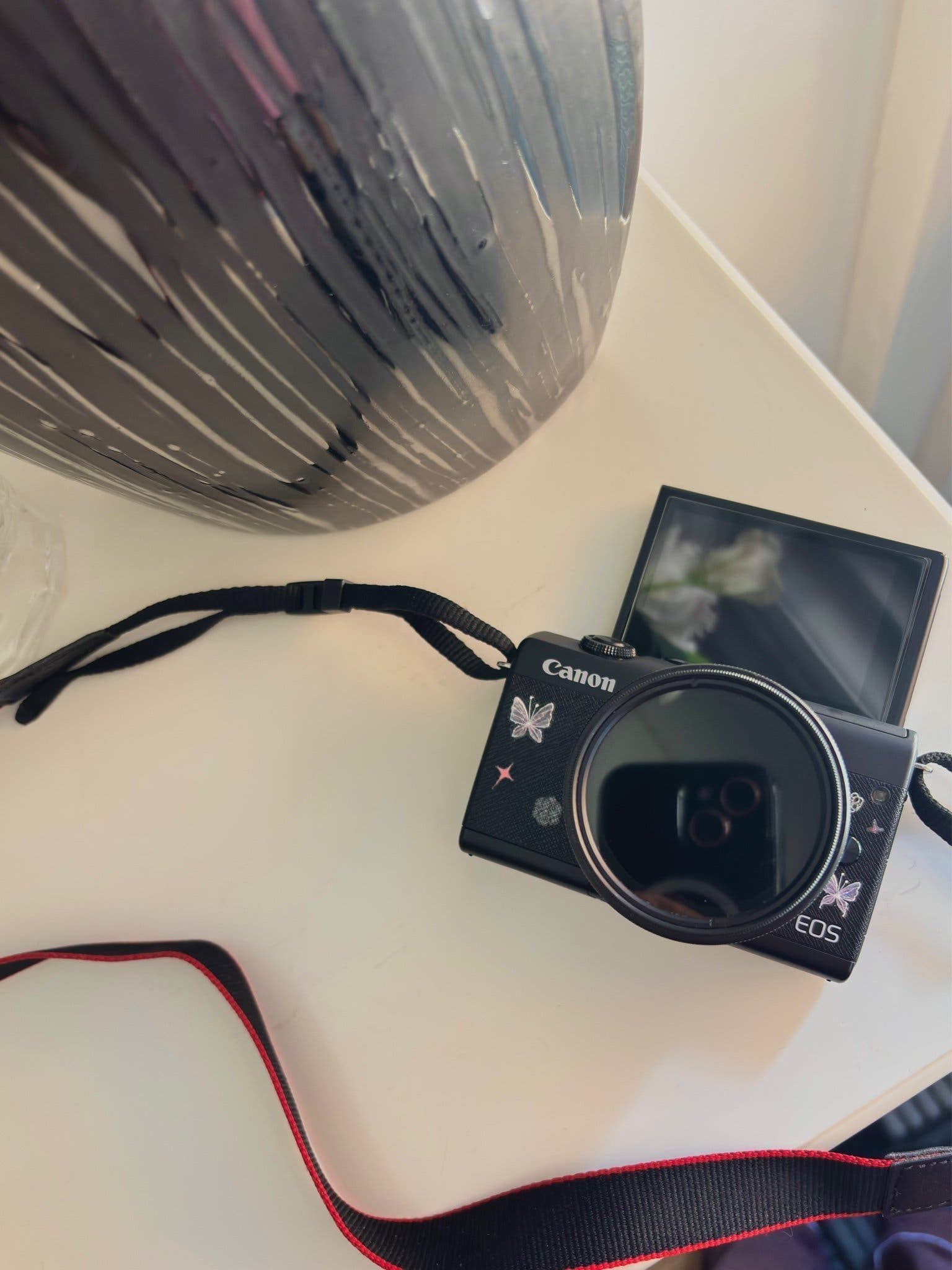 Canon EOS M200 mirrorless systemkamera + 4 objektiv + adapter