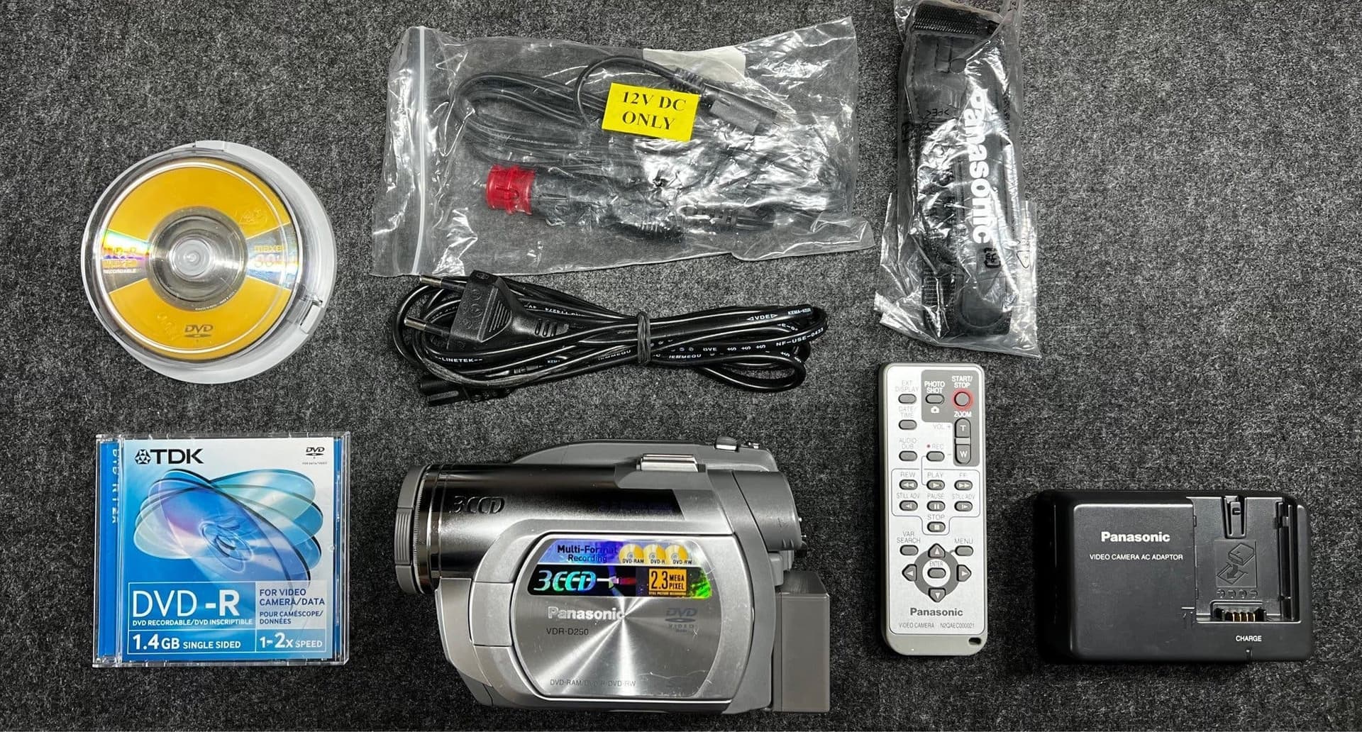 *KOMPLETT* Panasonic DVD Kamera VDR-D250 + väska