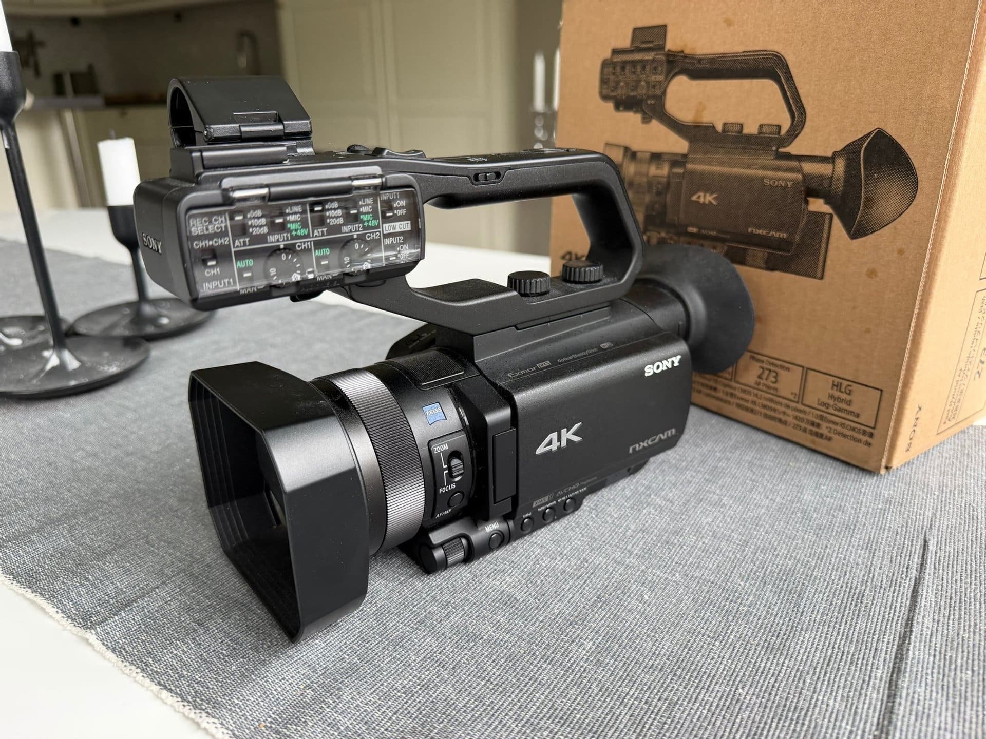 Sony HXR-NX80 Videokamera 4K