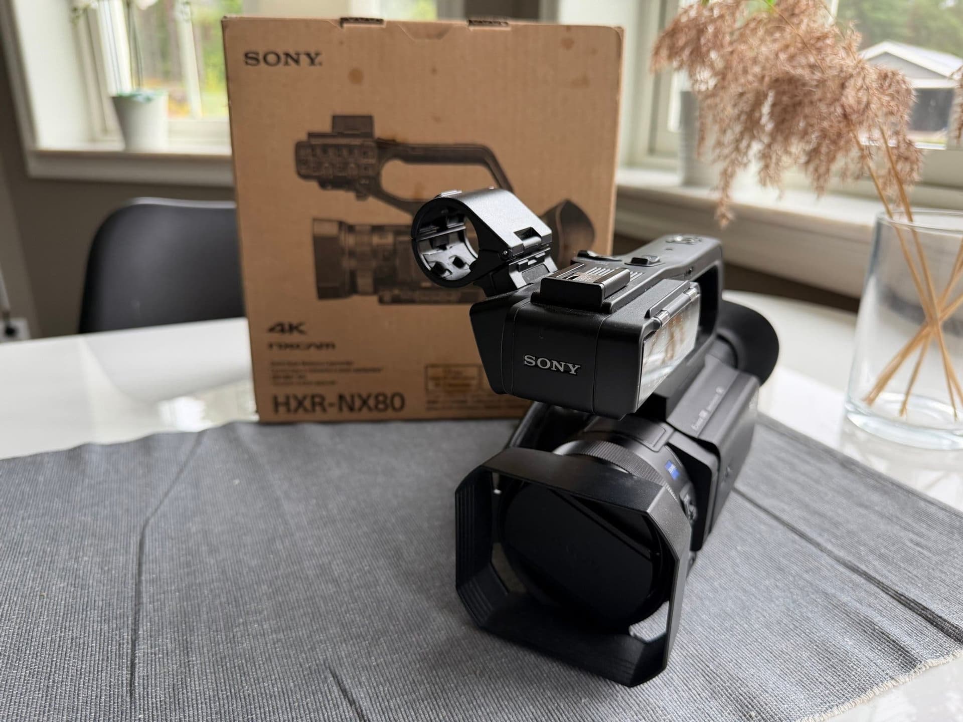 Sony HXR-NX80 Videokamera 4K
