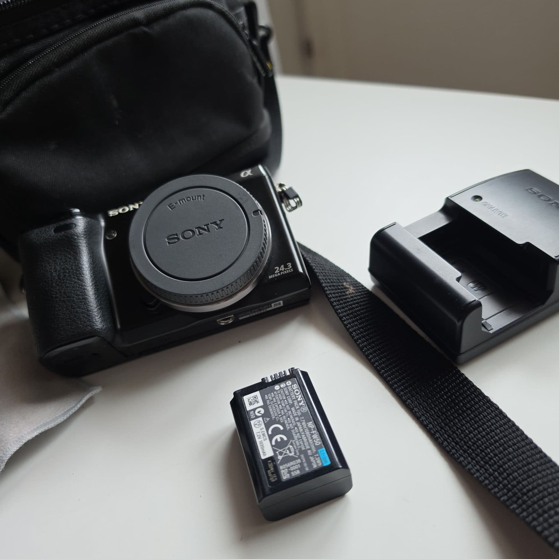 Sony Alpha NEX-7