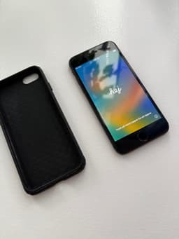 iPhone 8