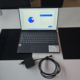 ASUS ZenBook 14 UX425J Notebook PC