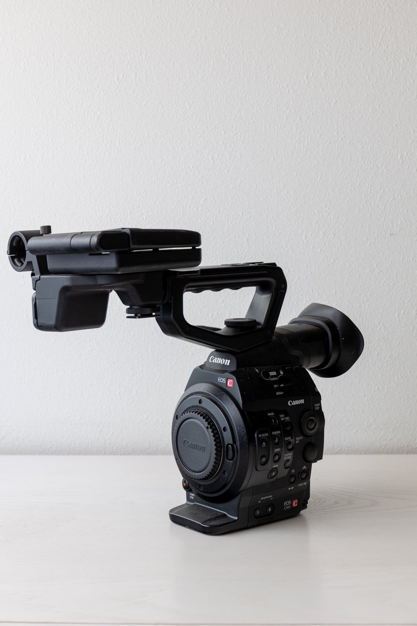 Canon C300 & XM2