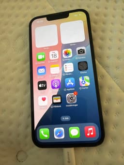 iPhone 13